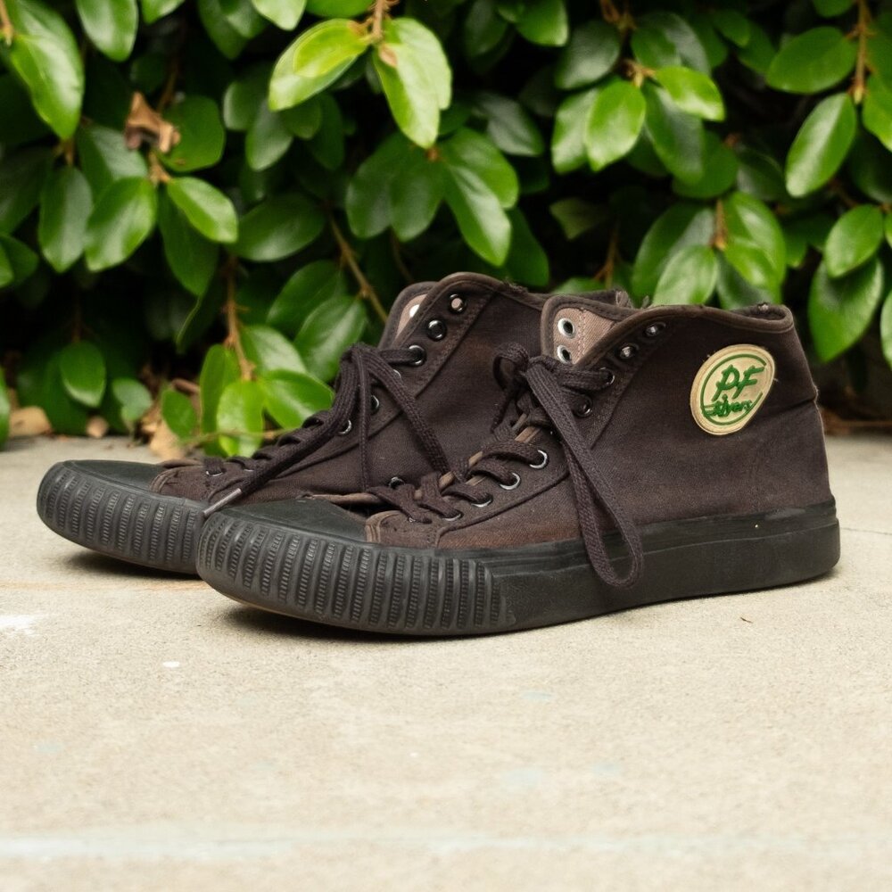 Solid black high top PF Flyers
